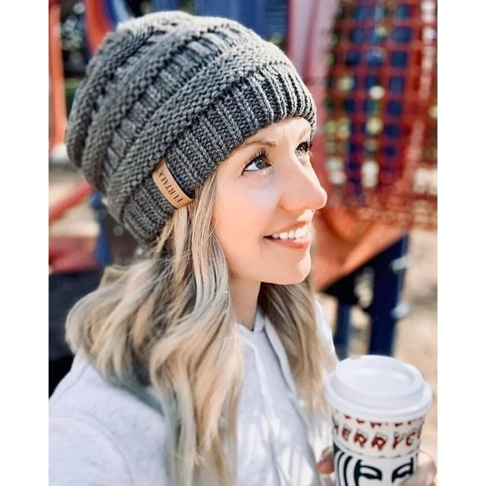 Women's Knitted Beanie Gray Cozy Skull Ski Hats Cap Winter Warm Slouchy Design - Picture 6 of 7